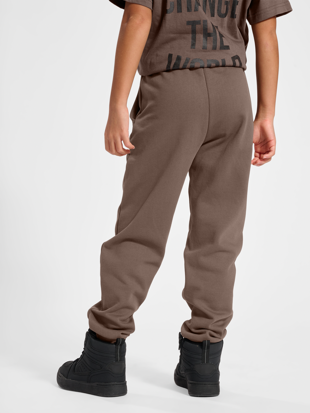 stsPACIFIC PANTS, RAIN DRUM, model