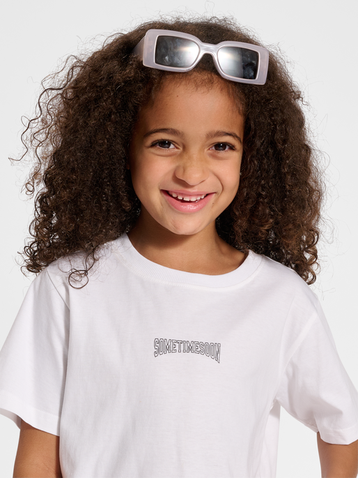 stsULRICH T-SHIRT S/S, BRIGHT WHITE, model