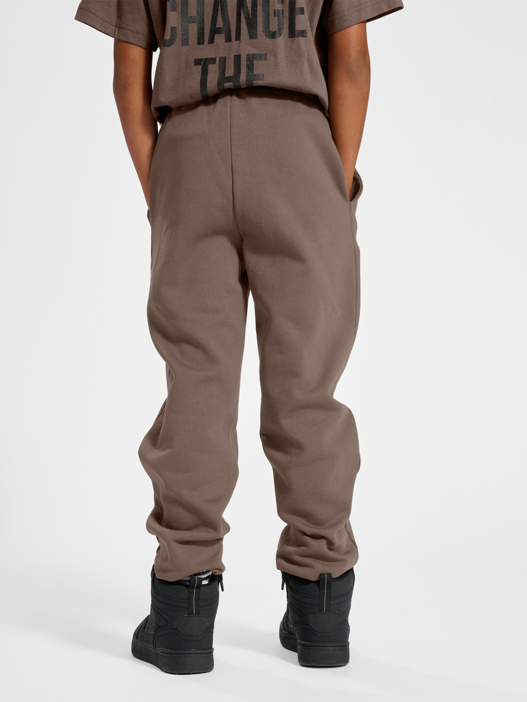 stsPACIFIC PANTS, RAIN DRUM, model