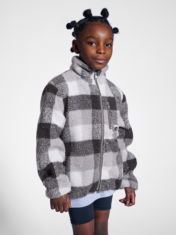 stsVENTURE FLEECE, STEEPLE GRAY, model